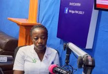 Nurse calls on health workers to reduce phone use while attending to patients